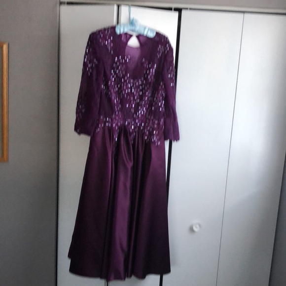 Stunning Cocktail Dress - Picture 5 of 5